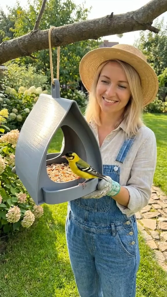 📢 50 % de réduction ⏰ Mangeoire suspendue pour oiseaux avec toit – Observation facile, nourriture protégée & design durable ! 🐦🌧️