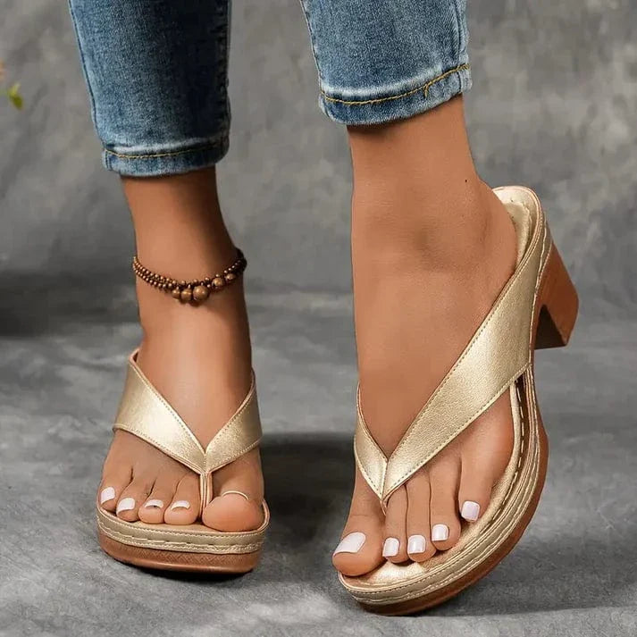 Sandales orthopédiques à talon