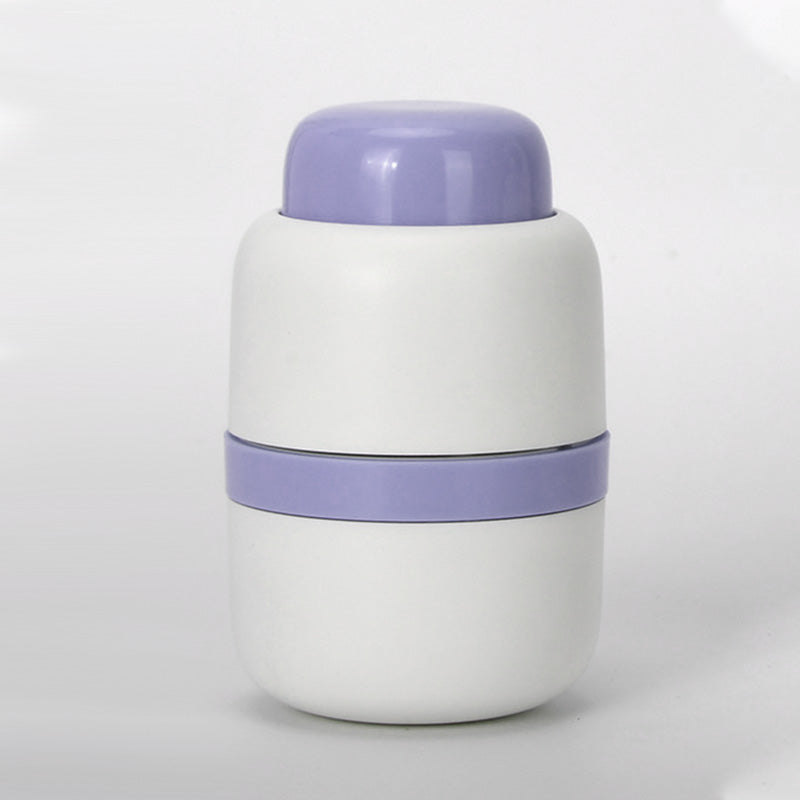 Coupe-pilules portable avec dispositif de fixation précis