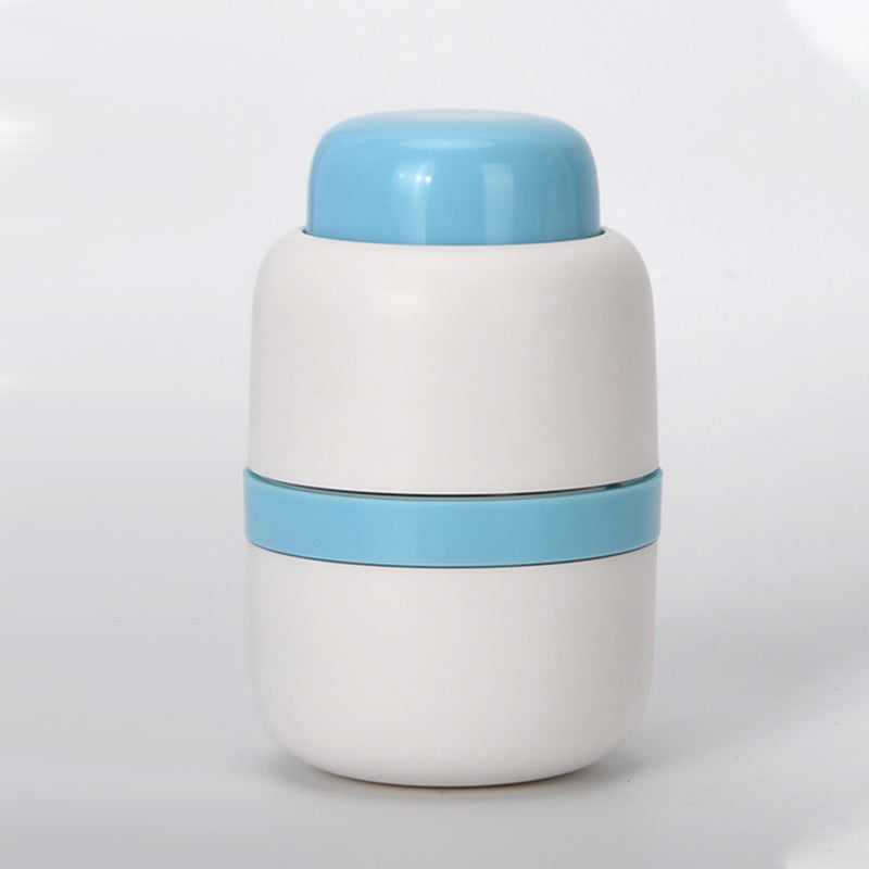Coupe-pilules portable avec dispositif de fixation précis